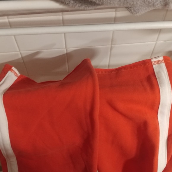 Aeropostale XL Skinny Sweatpants Red - Picture 3 of 4
